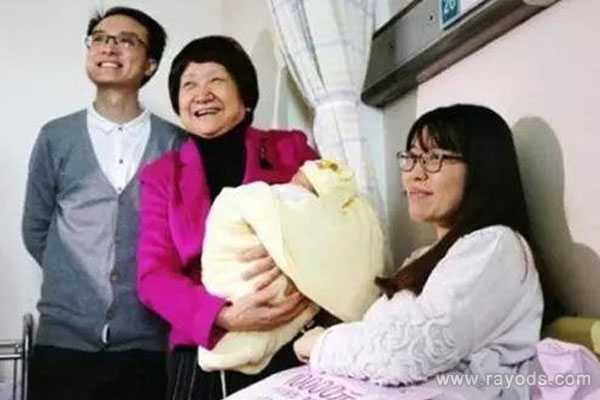 桂东县找代母生孩子户口_桂东县22万起招聘代妈_试管婴儿和正常生育的孩子有